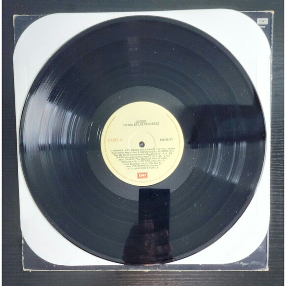Queen A Day At The Races (Un Día En Las Carreras) Vinyl LP Album Venezuela 1990 - Picture 2 of 6